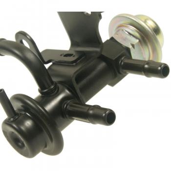 Standard Motor Products PR465 - Fuel Injection Pressure Regulator Standard Motor Products PR465 Fuel Injection Pressure Regulator product image 4 of 4