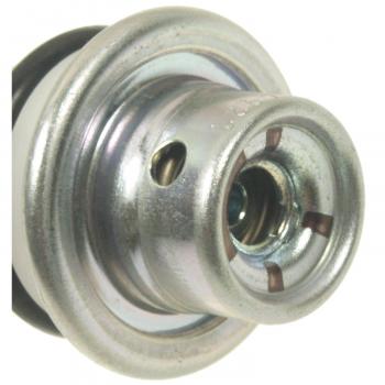Standard Motor Products PR468 Fuel Injection Pressure Regulator product image 3 of 3