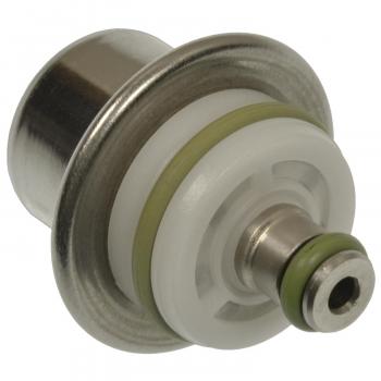 Standard Motor Products PR567 Fuel Injection Pressure Regulator product image 1 of 3