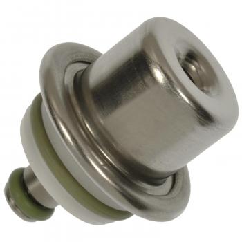 Standard Motor Products PR569 - Fuel Injection Pressure Regulator Standard Motor Products PR569 Fuel Injection Pressure Regulator product image 2 of 3