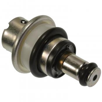 Standard Motor Products PR573 Fuel Injection Pressure Regulator product image 1 of 3