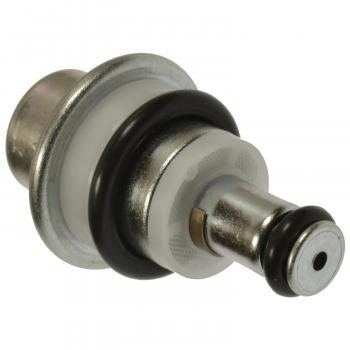 Standard Motor Products PR579 - Fuel Injection Pressure Regulator Standard Motor Products PR579 Fuel Injection Pressure Regulator product image 1 of 3