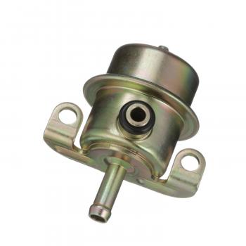 Standard Motor Products PR60 Fuel Injection Pressure Regulator product image 1 of 6