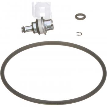 Standard Motor Products PR633 Fuel Injection Pressure Regulator product image 2 of 6