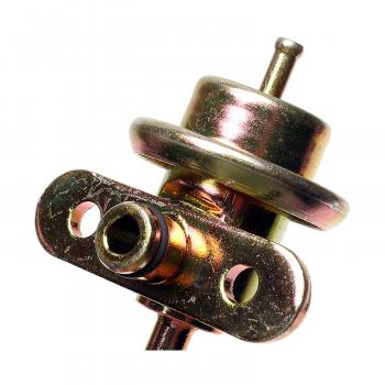Standard Motor Products PR84 Fuel Injection Pressure Regulator product image 1 of 3