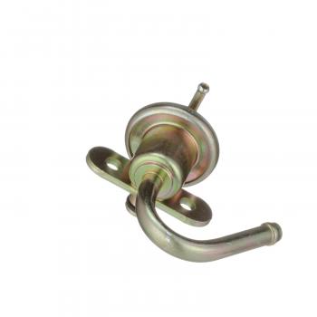 Standard Motor Products PR95 Fuel Injection Pressure Regulator product image 1 of 6