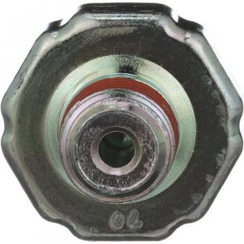 Standard Motor Products PS140 - Engine Oil Pressure Switch Standard Motor Products PS140 Engine Oil Pressure Switch product image 1 of 6