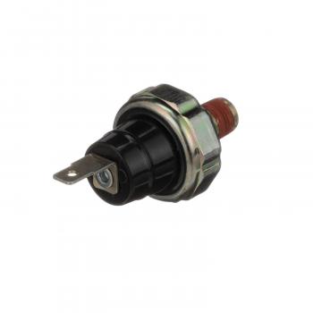 Standard Motor Products PS160 - Engine Oil Pressure Switch Standard Motor Products PS160 Engine Oil Pressure Switch product image 1 of 4