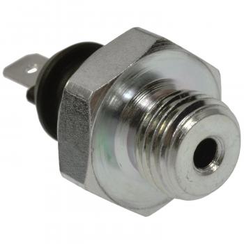 Standard Motor Products PS187 - Engine Oil Pressure Switch Standard Motor Products PS187 Engine Oil Pressure Switch product image 1 of 3