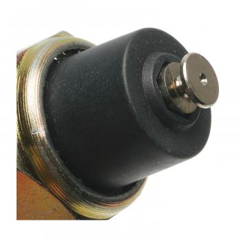 Standard Motor Products PS215 Engine Oil Pressure Switch product image 1 of 3