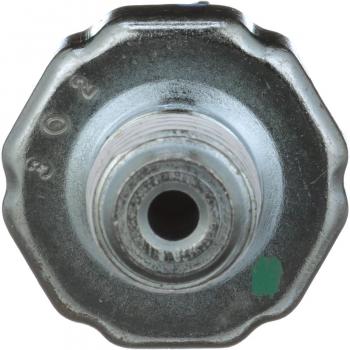 Standard Motor Products PS302 Engine Oil Pressure Switch product image 1 of 6
