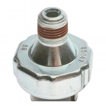 Standard Motor Products PS387 Engine Oil Pressure Switch product image 1 of 3