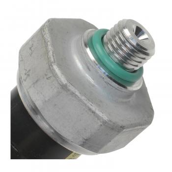 Standard Motor Products PS462 A/C Compressor Cut-Out Switch product image 1 of 3