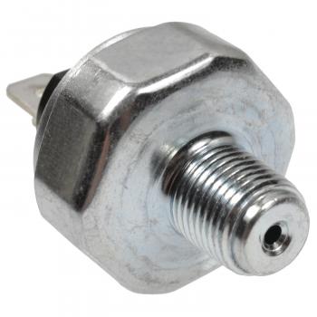 Standard Motor Products PS520 Engine Oil Pressure Switch product image 1 of 3
