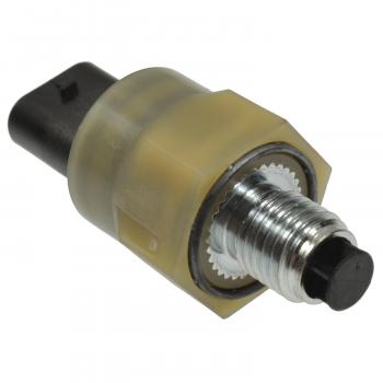 Standard Motor Products PS539 - Engine Oil Pressure Switch Standard Motor Products PS539 Engine Oil Pressure Switch product image 1 of 3