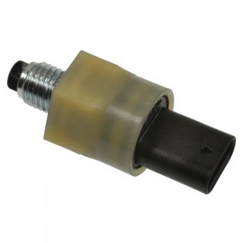 Standard Motor Products PS539 Engine Oil Pressure Switch product image 2 of 3
