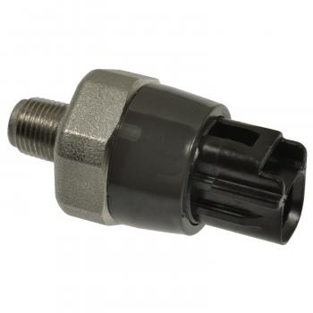 Standard Motor Products PS613 Engine Oil Pressure Switch product image 2 of 3