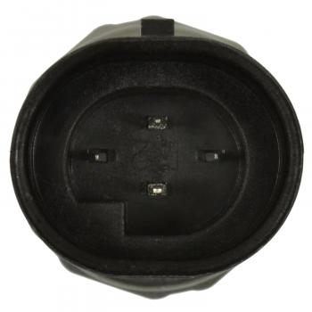 Standard Motor Products PS615 Engine Oil Pressure Switch product image 3 of 3