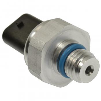 Standard Motor Products PS658 Engine Oil Pressure Switch product image 1 of 3