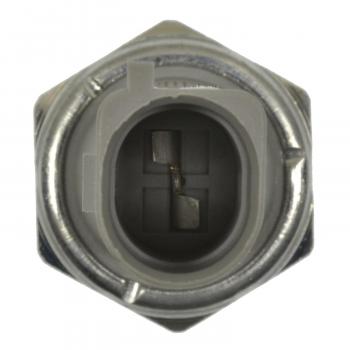 Standard Motor Products PS666 Engine Oil Pressure Switch product image 3 of 3
