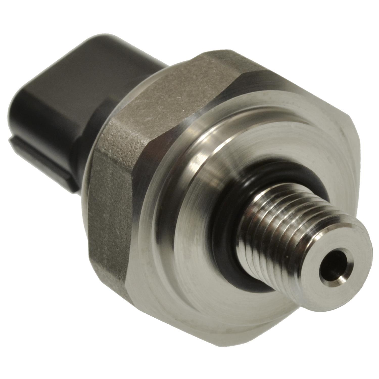 Standard Motor Products PS688 Engine Oil Pressure Switch product image 1 of 3