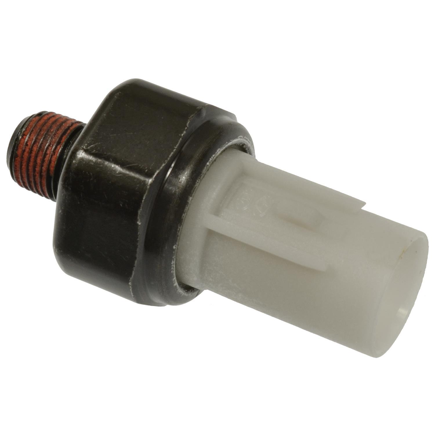 Standard Motor Products PS696 Engine Oil Pressure Switch product image 2 of 3