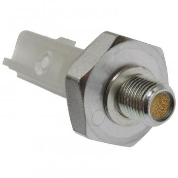 Standard Motor Products PS697 Engine Oil Pressure Switch product image 1 of 3