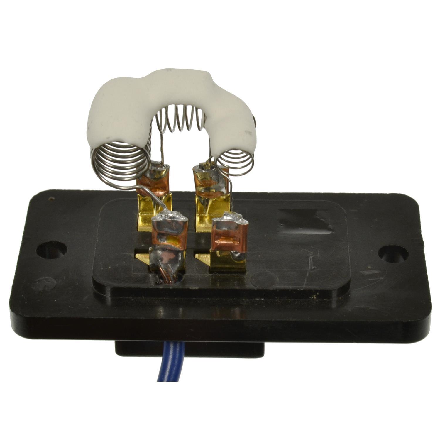 Standard Motor Products RU269 - HVAC Blower Motor Resistor Standard Motor Products RU269 HVAC Blower Motor Resistor product image 1 of 3