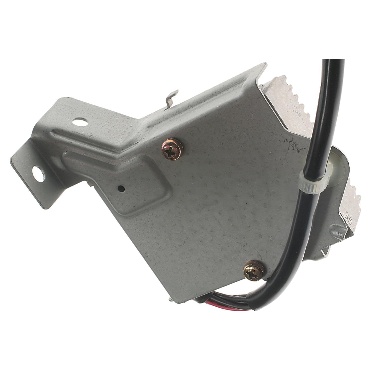 Standard Motor Products RU33 - Ballast Resistor Standard Motor Products RU33 Ballast Resistor product image 1 of 3