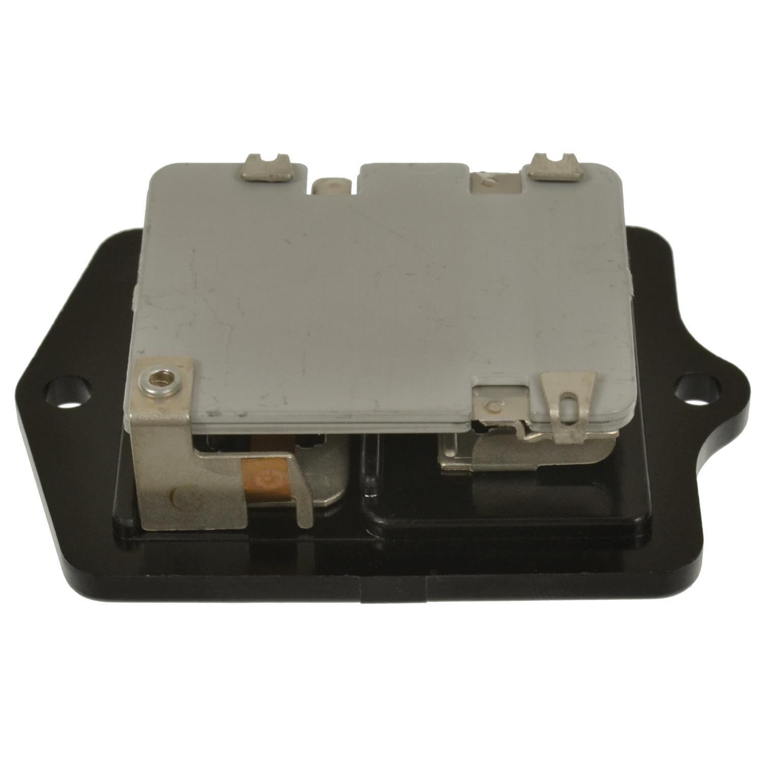 Standard Motor Products RU988 - HVAC Blower Motor Resistor Standard Motor Products RU988 HVAC Blower Motor Resistor product image 1 of 3