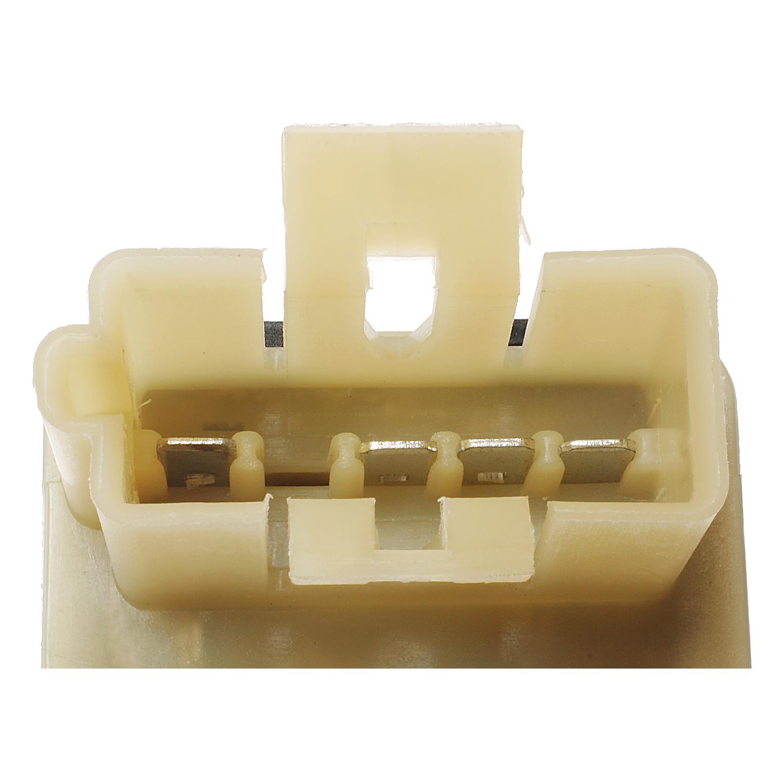 Standard Motor Products RY122 - A/C Compressor Control Relay Standard Motor Products RY122 A/C Clutch Relay product image 3 of 4