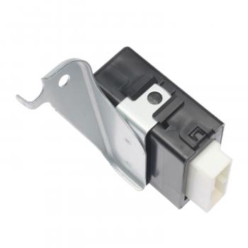 Standard Motor Products RY1535 Windshield Wiper Motor Relay product image 1 of 3
