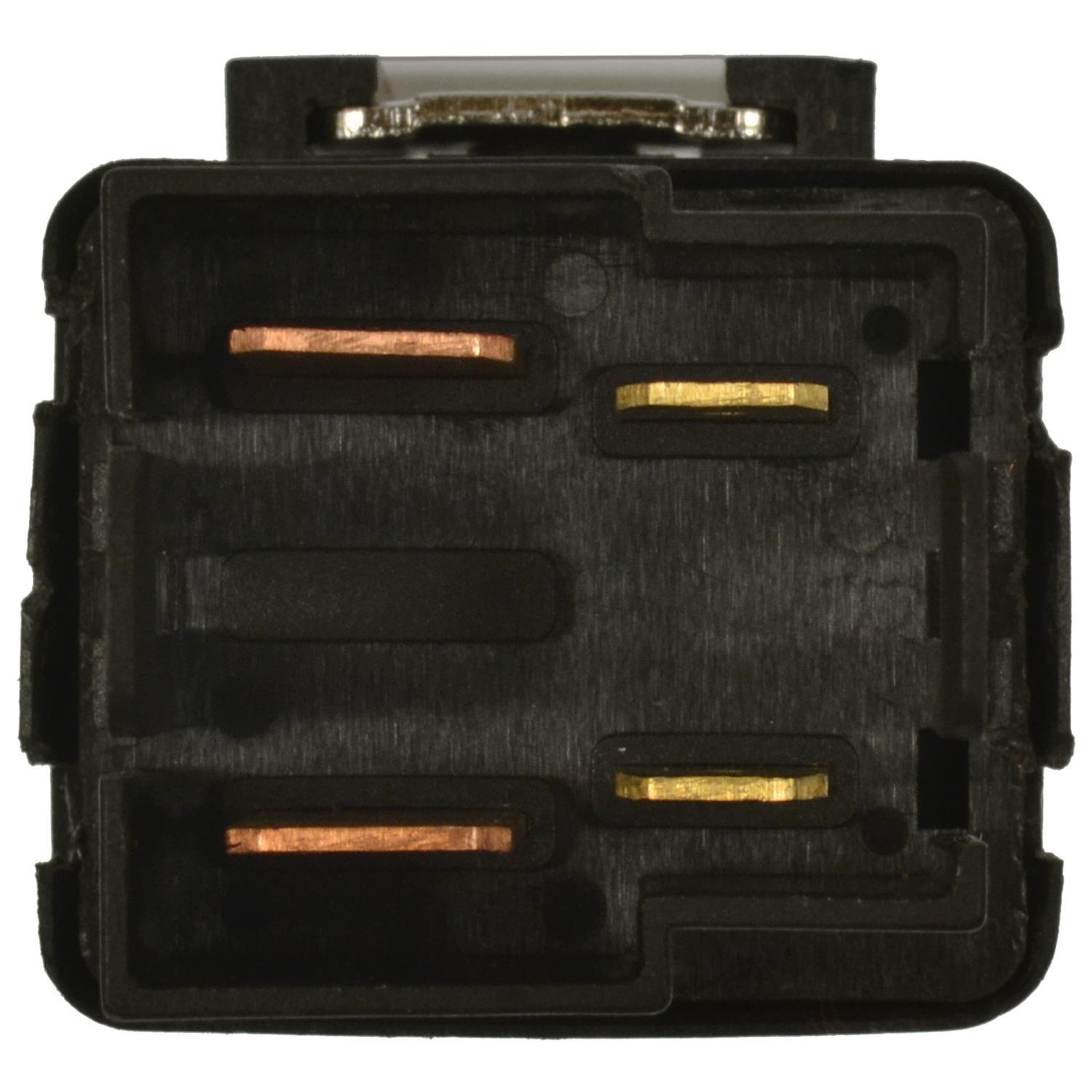 Standard Motor Products RY1560 - A/C Compressor Control Relay Standard Motor Products RY1560 A/C Compressor Control Relay product image 2 of 3