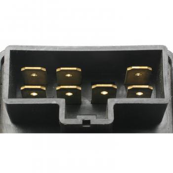 Standard Motor Products RY176 Turn Signal Relay product image 2 of 3