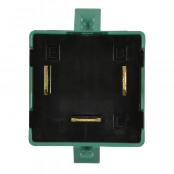 Standard Motor Products RY1806 - Hazard Warning and Turn Signal Flasher Standard Motor Products RY1806 Hazard Warning and Turn Signal Flasher product image 2 of 3