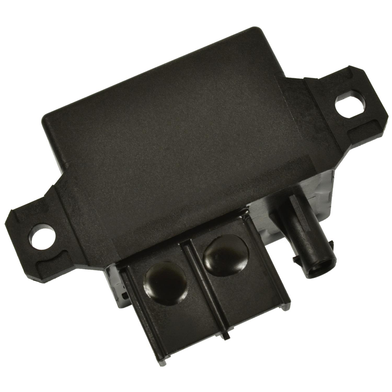 Standard Motor Products RY1883 - Engine Cooling Fan Motor Relay Standard Motor Products RY1883 Accessory Power Relay product image 2 of 3