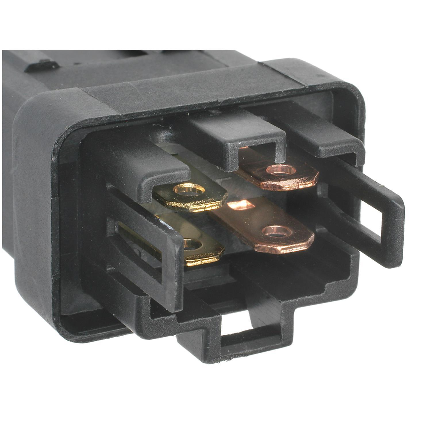 Standard Motor Products RY209 - Headlight Relay Standard Motor Products RY209 A/C Compressor Control Relay product image 2 of 3