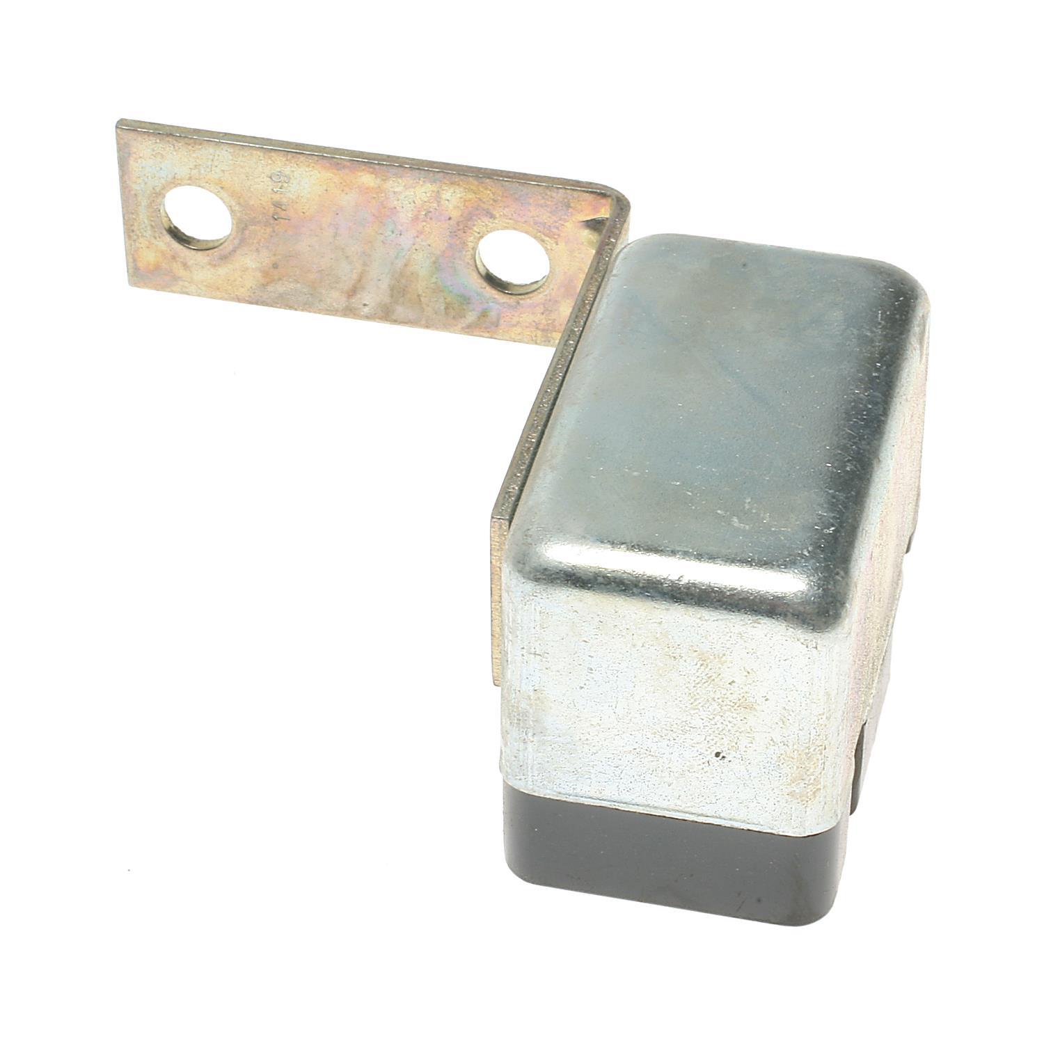 Standard Motor Products RY21 - A/C Compressor Control Relay Standard Motor Products RY21 A/C Compressor Clutch Relay product image 3 of 3