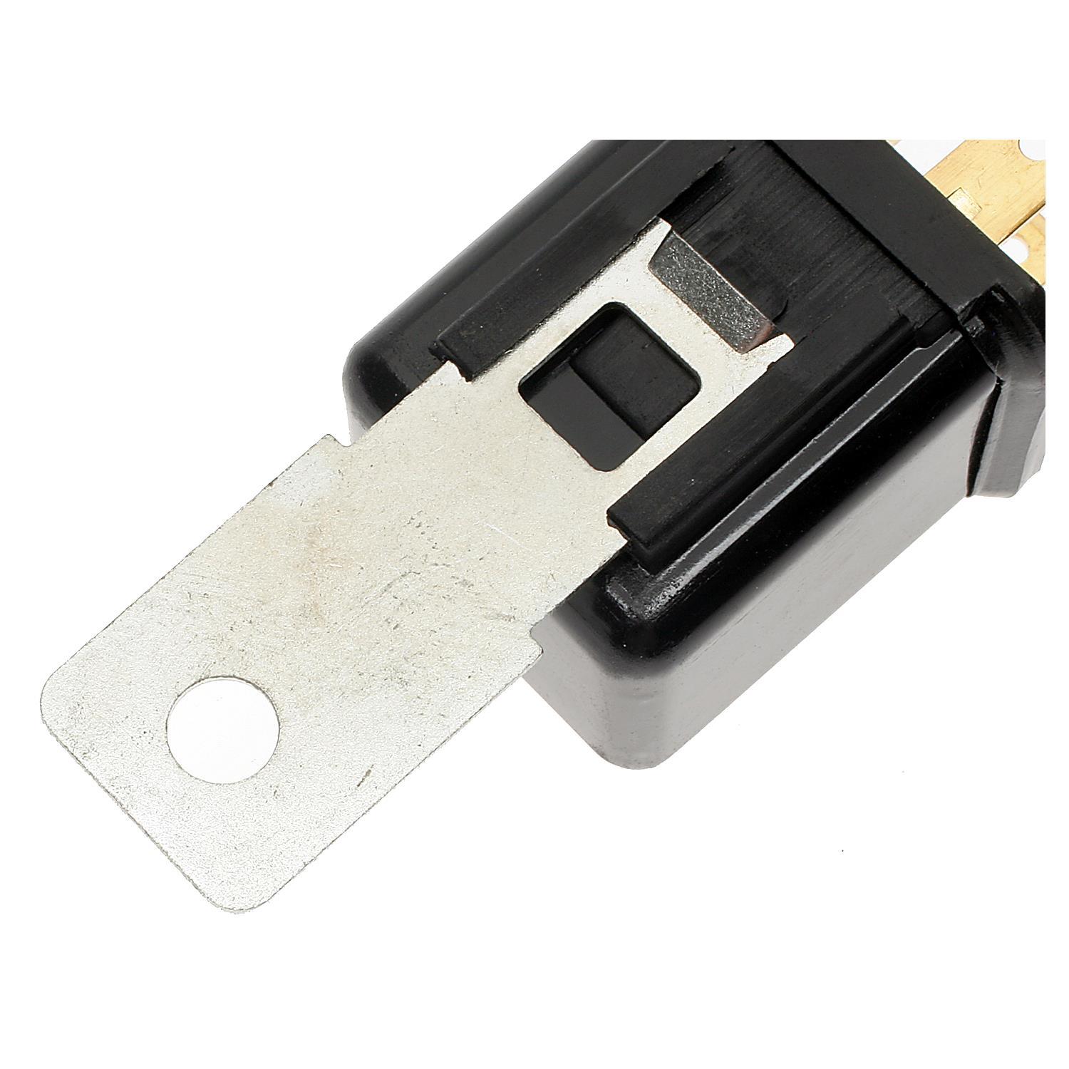 Standard Motor Products RY28 - Headlight Relay Standard Motor Products RY28 A/C Compressor Control Relay product image 3 of 4