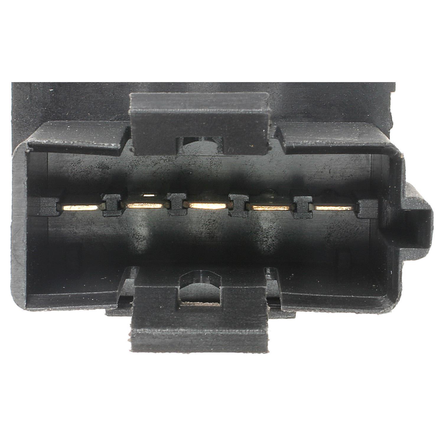 Standard Motor Products RY31 - Fuel Pump Relay Standard Motor Products RY31 A/C Clutch Relay product image 2 of 4
