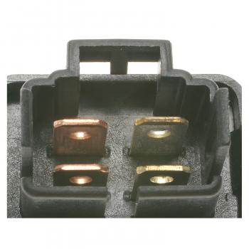 Standard Motor Products RY377 - Accessory Power Relay Standard Motor Products RY377 Accessory Power Relay product image 2 of 3