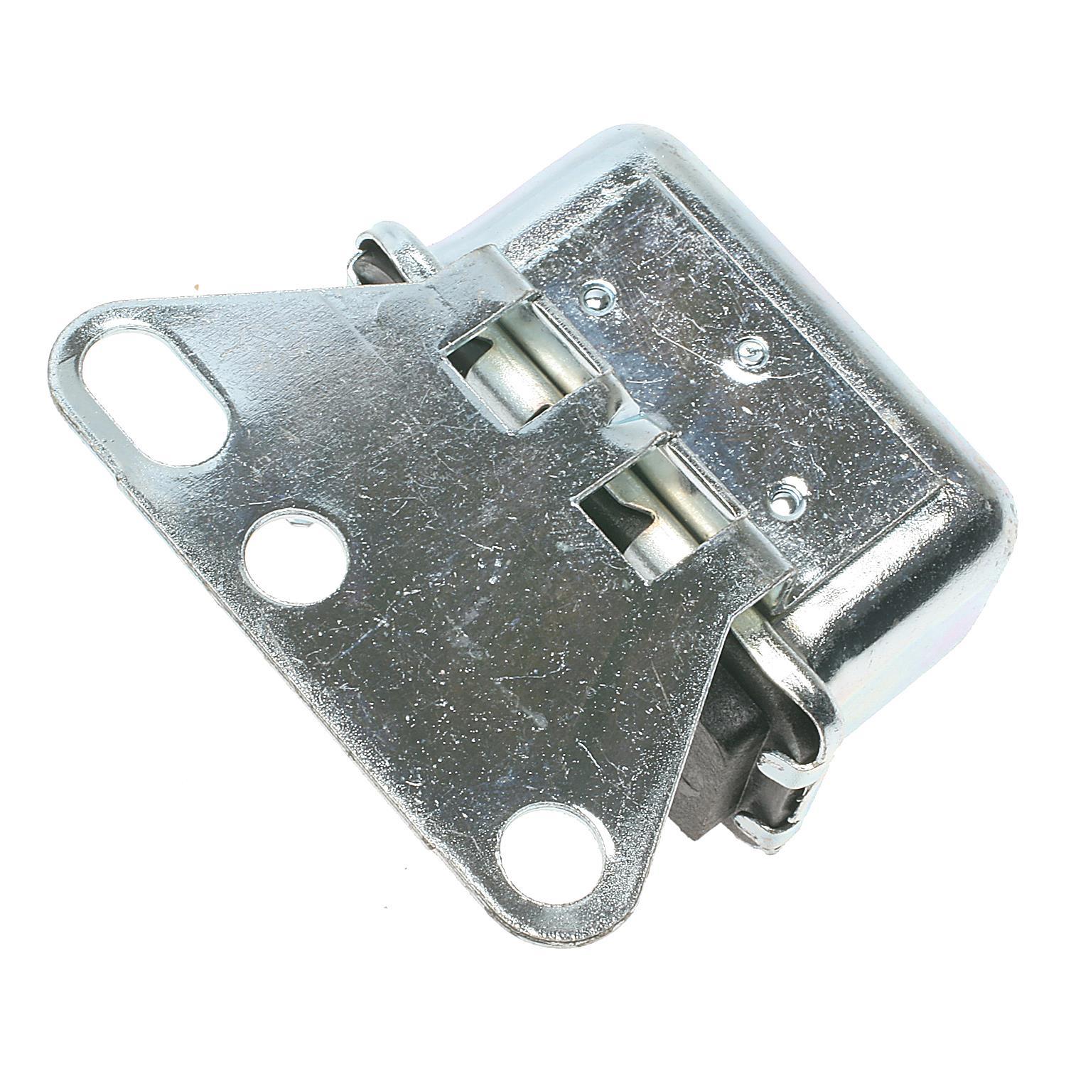 Standard Motor Products RY4 - A/C Compressor Control Relay Standard Motor Products RY4 A/C Compressor Control Relay product image 3 of 3