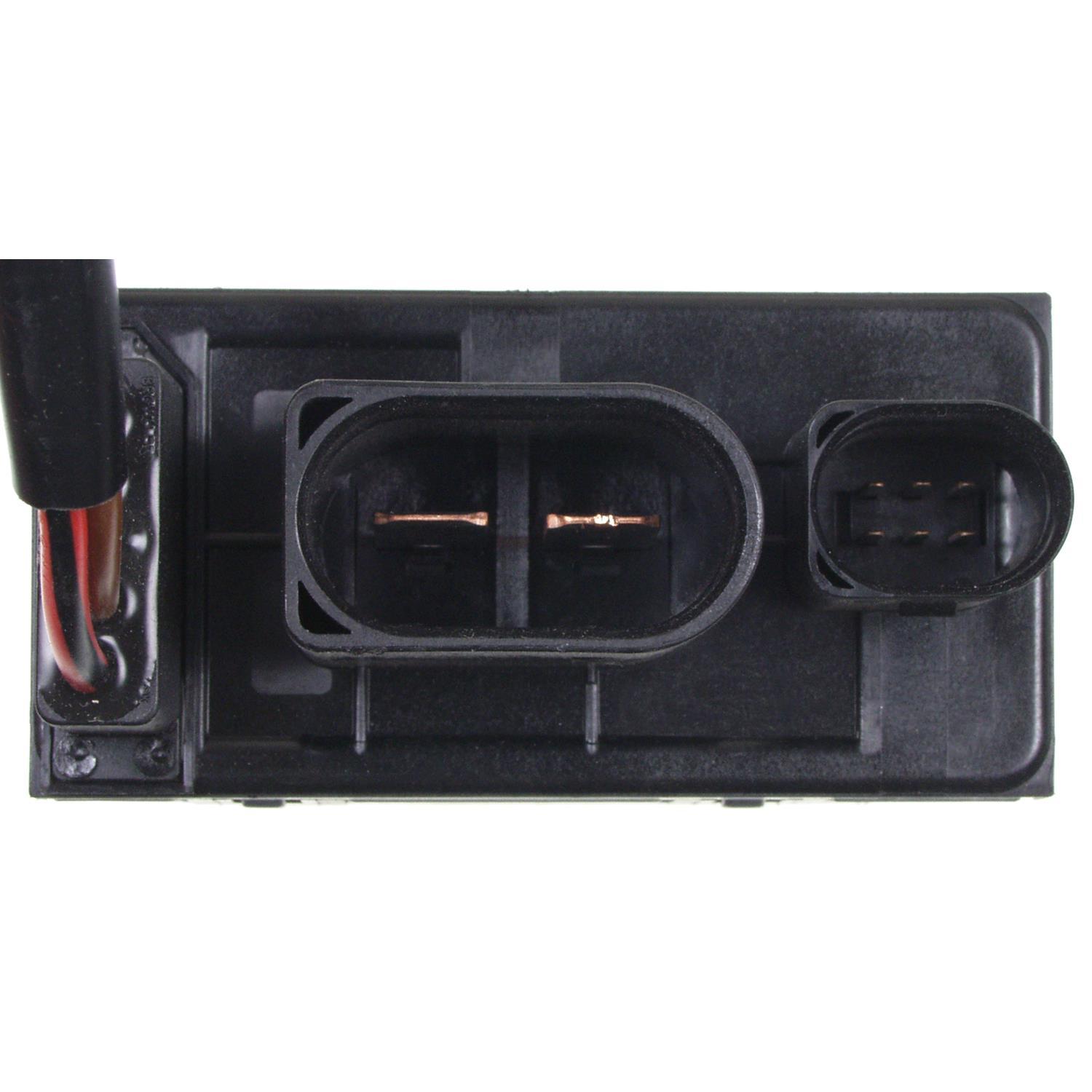 Standard Motor Products RY550 - Engine Cooling Fan Module Standard Motor Products RY550 Engine Cooling Fan Module product image 3 of 3