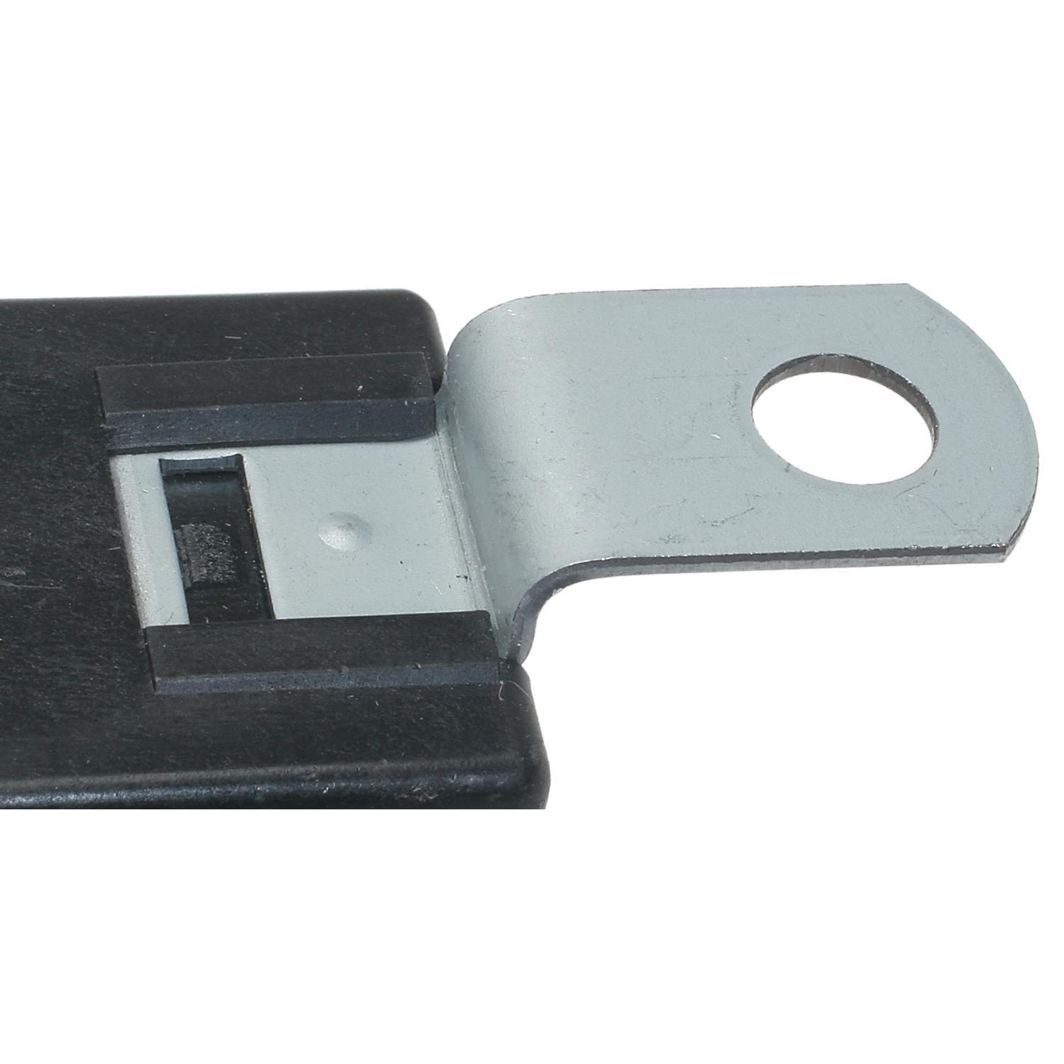 Standard Motor Products RY673 - Power Window Relay Standard Motor Products RY673 Power Window Relay product image 3 of 3