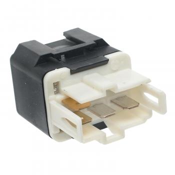 Standard Motor Products RY675 Fuel Pump Relay product image 1 of 3