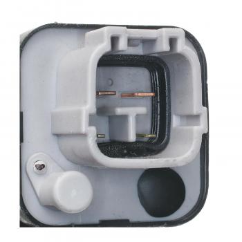 Standard Motor Products RY712 - Auxiliary Engine Cooling Fan Relay Standard Motor Products RY712 Auxiliary Engine Cooling Fan Relay product image 2 of 3