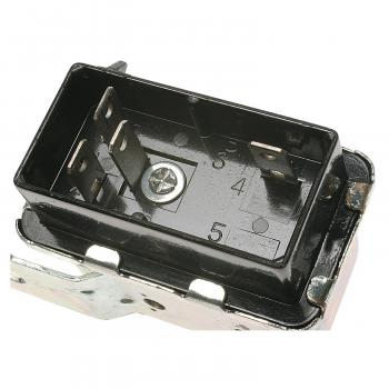 Standard Motor Products RY72 Auxiliary Engine Cooling Fan Relay product image 2 of 3