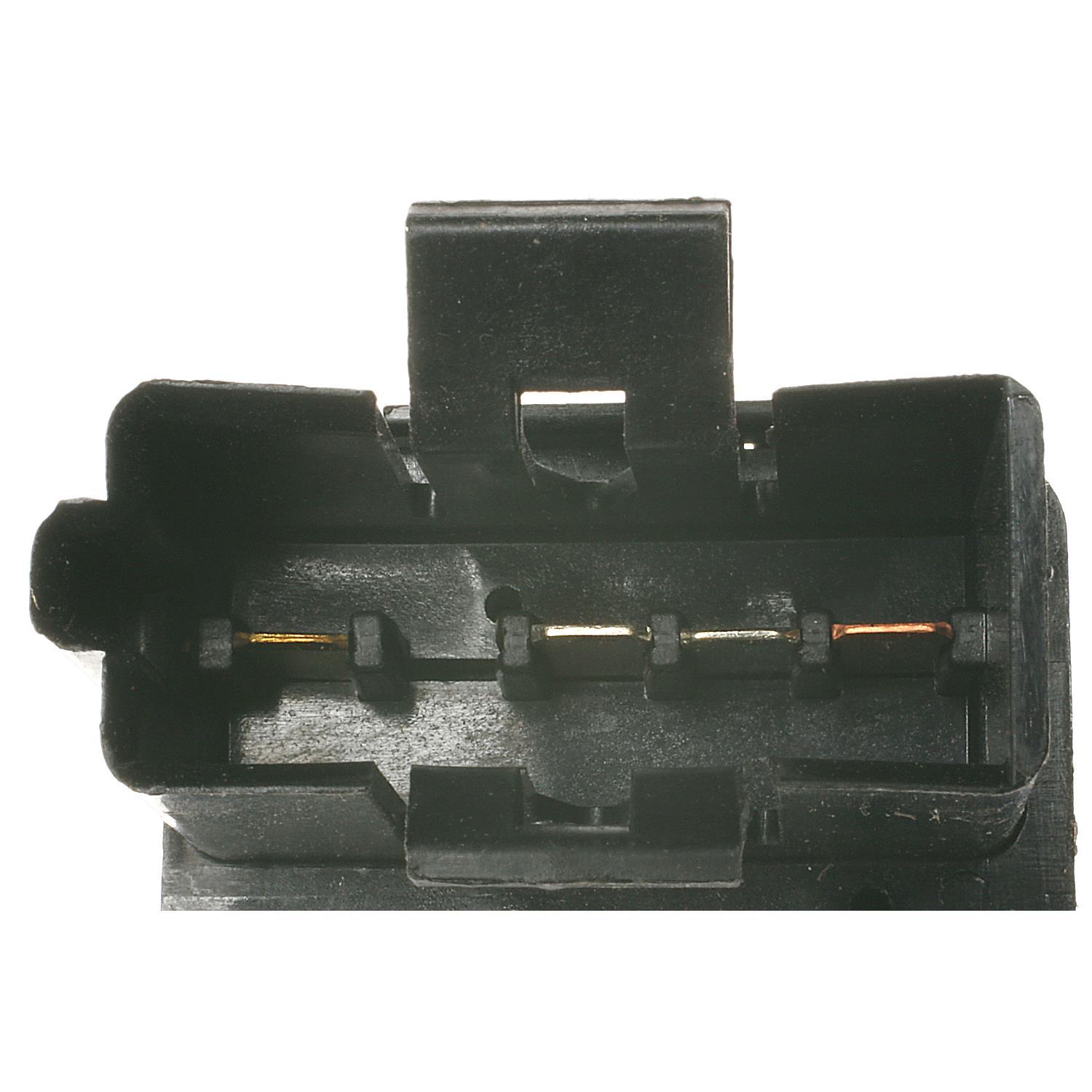 Standard Motor Products RY75 - Engine Cooling Fan Motor Relay Standard Motor Products RY75 Early Fuel Evaporation (EFE) Control Relay product image 2 of 3