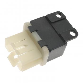 Standard Motor Products RY76 A/C Compressor Control Relay product image 3 of 3
