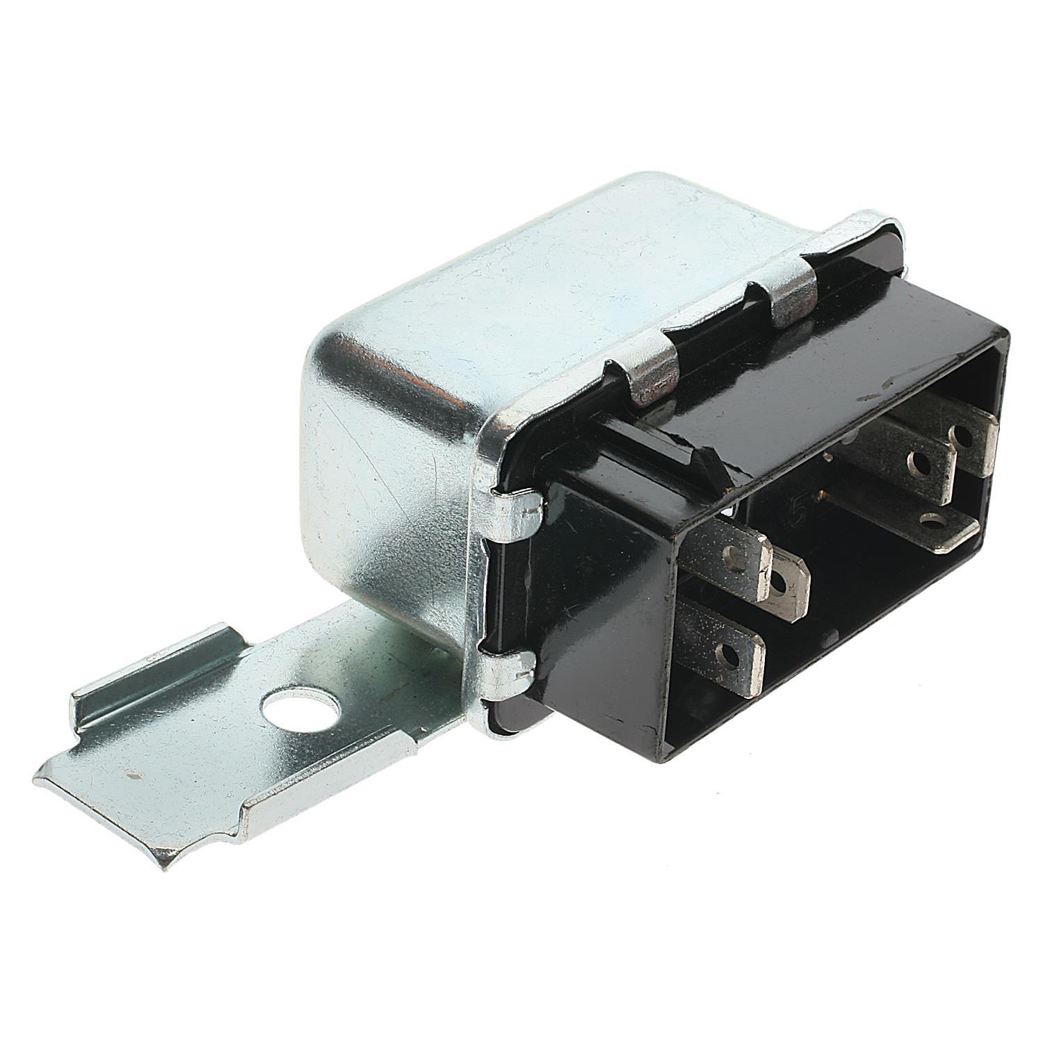 Standard Motor Products RY79 - Engine Cooling Fan Motor Relay Standard Motor Products RY79 Auxiliary Engine Cooling Fan Relay product image 1 of 3